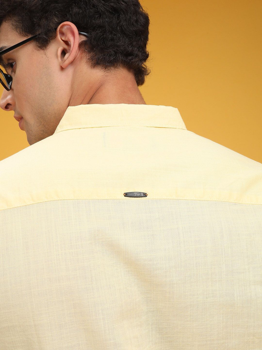 The Indian Garage Co Men Yellow Slim Fit Solid Pure Cotton Casual Shirt