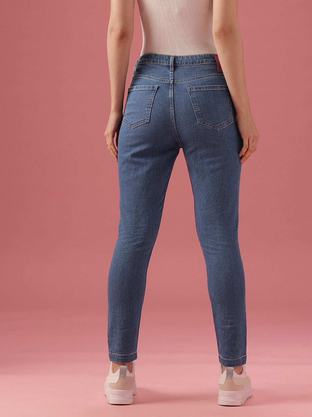 DressBerry Women Skinny Fit High-Rise Light Fade Stretchable Jeans