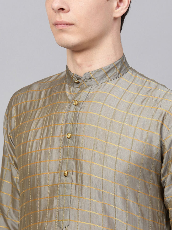 SOJANYA Men Grey Checked Straight Kurta