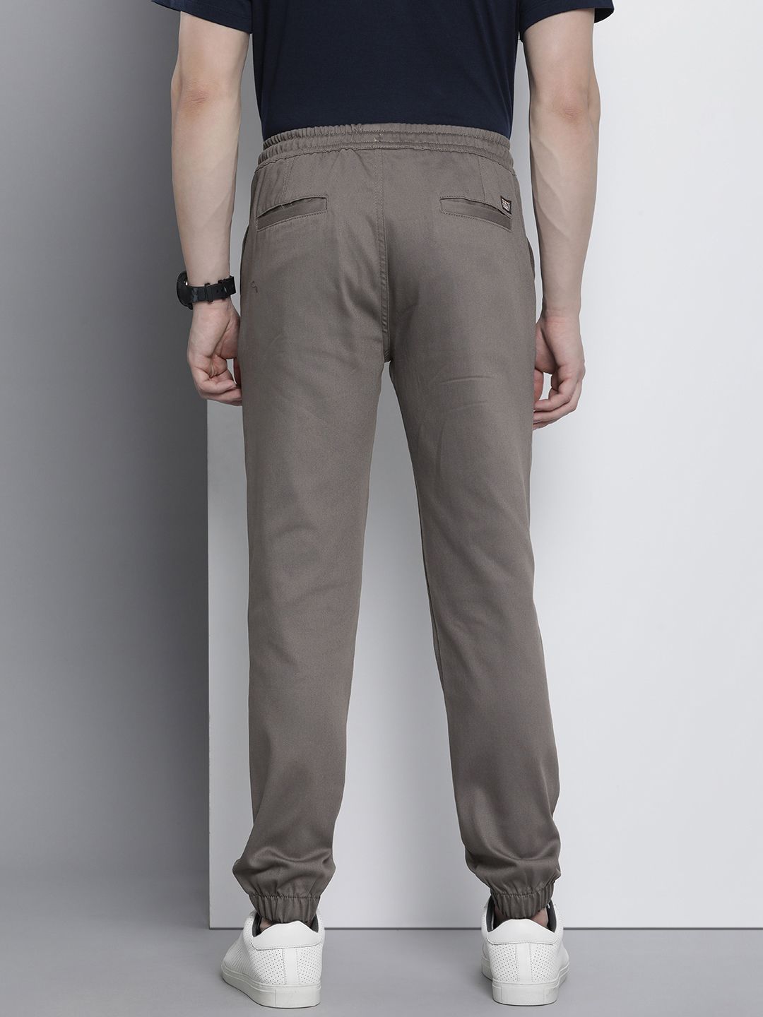 The Indian Garage Co Men Solid Slim Fit Joggers
