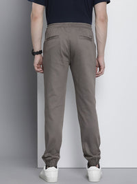 The Indian Garage Co Men Solid Slim Fit Joggers