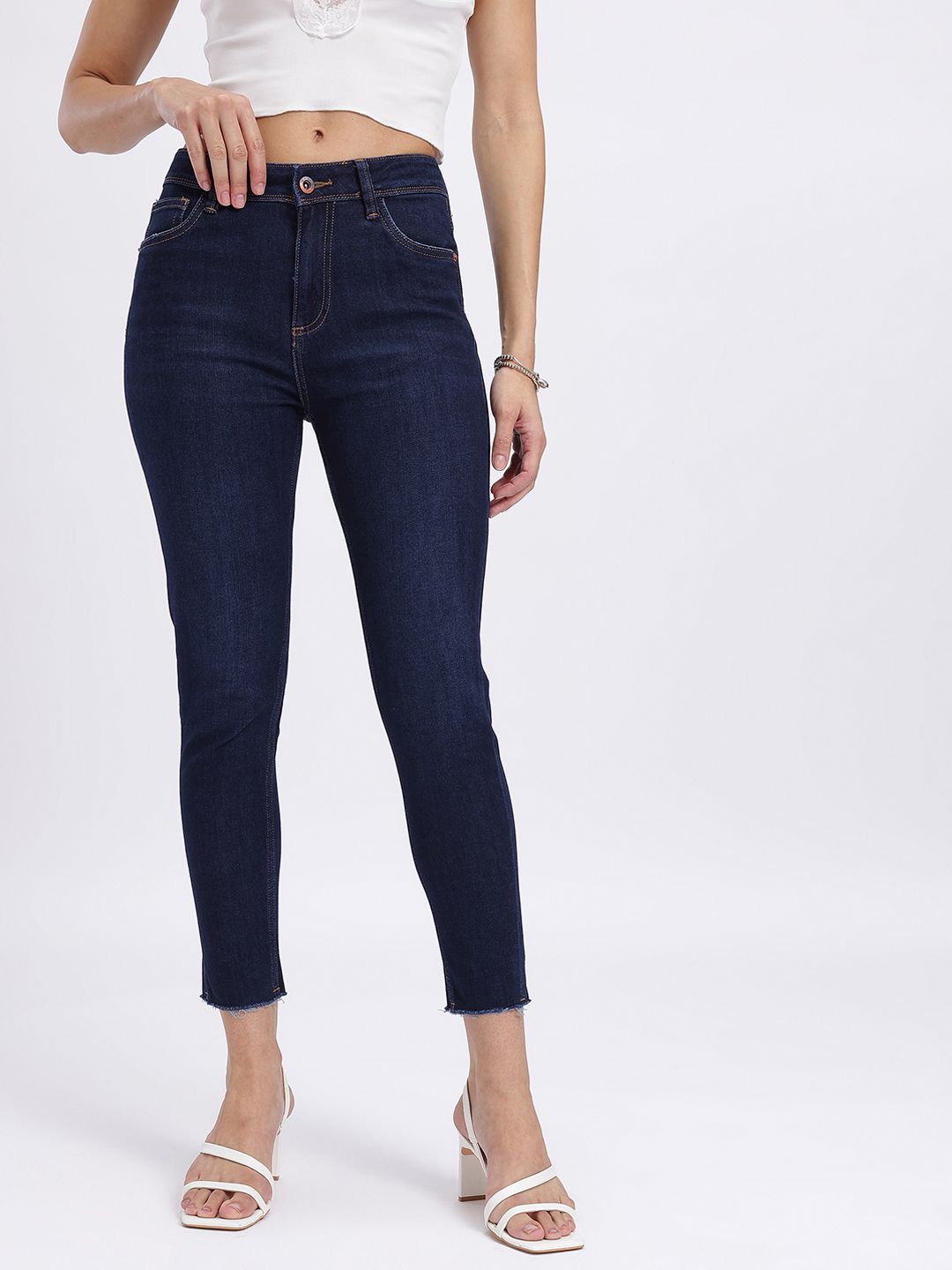 DressBerry Women Light Fade Stretchable Jeans