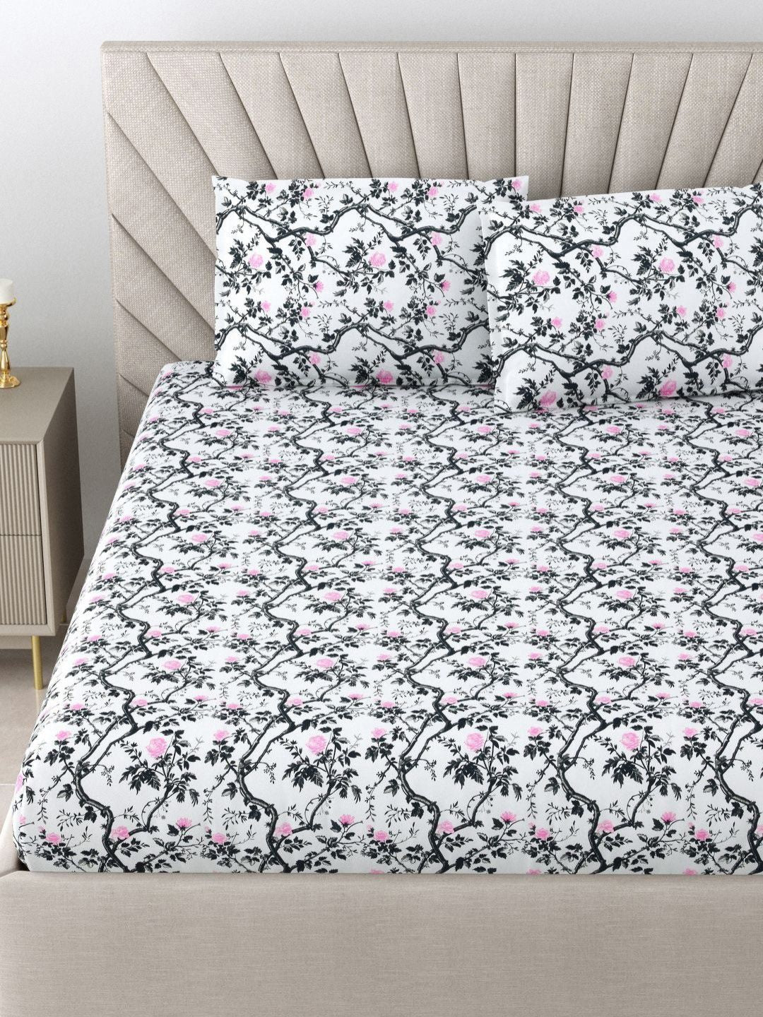 BOMBAY DYEING Florentine Grey Printed Pure Cotton 144 TC Queen Bedsheet Set 2.28 X 2.54 m