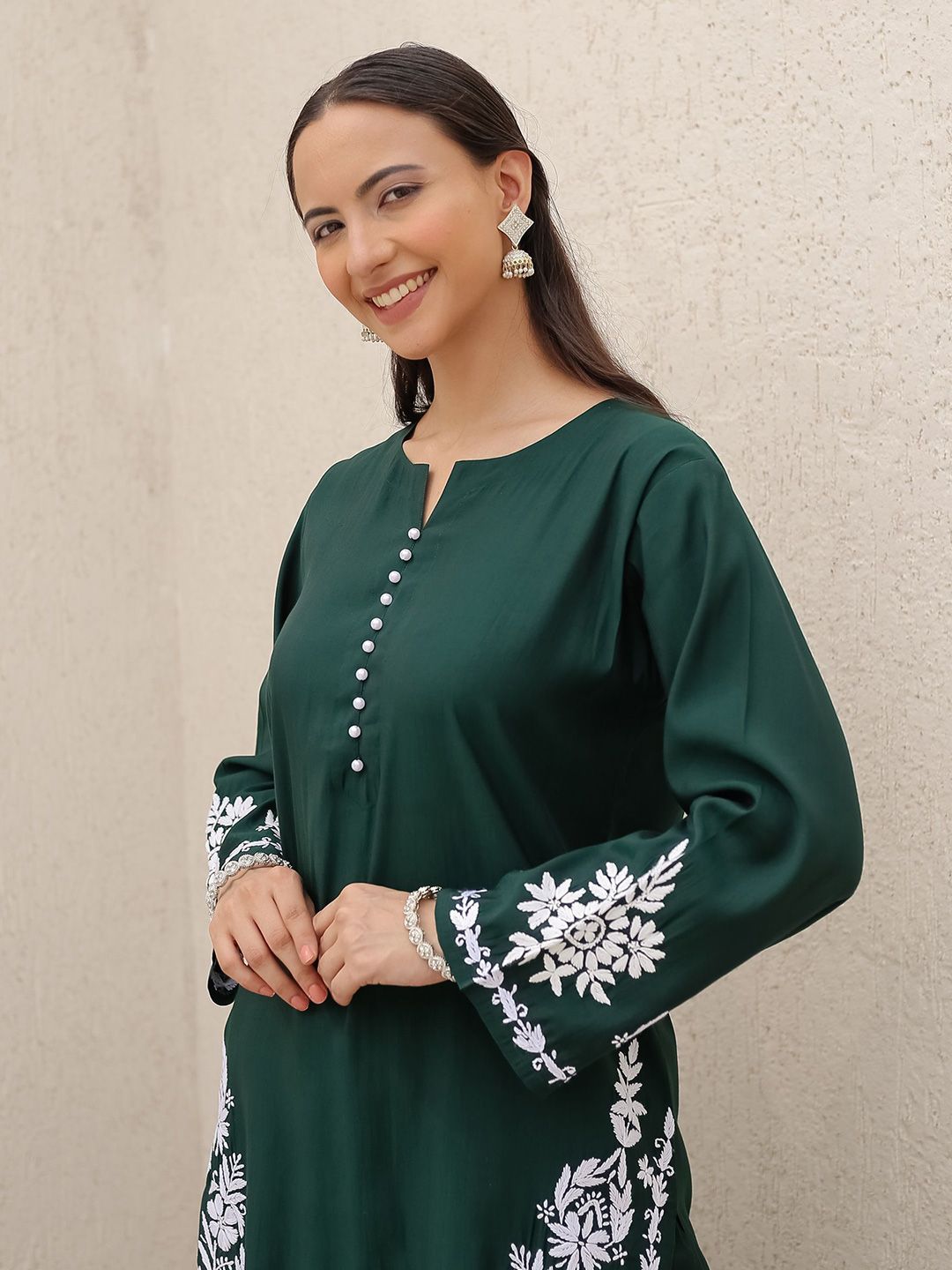 HOUSE OF KARI Floral Embroidered Chikankari Straight Kurta with Trousers