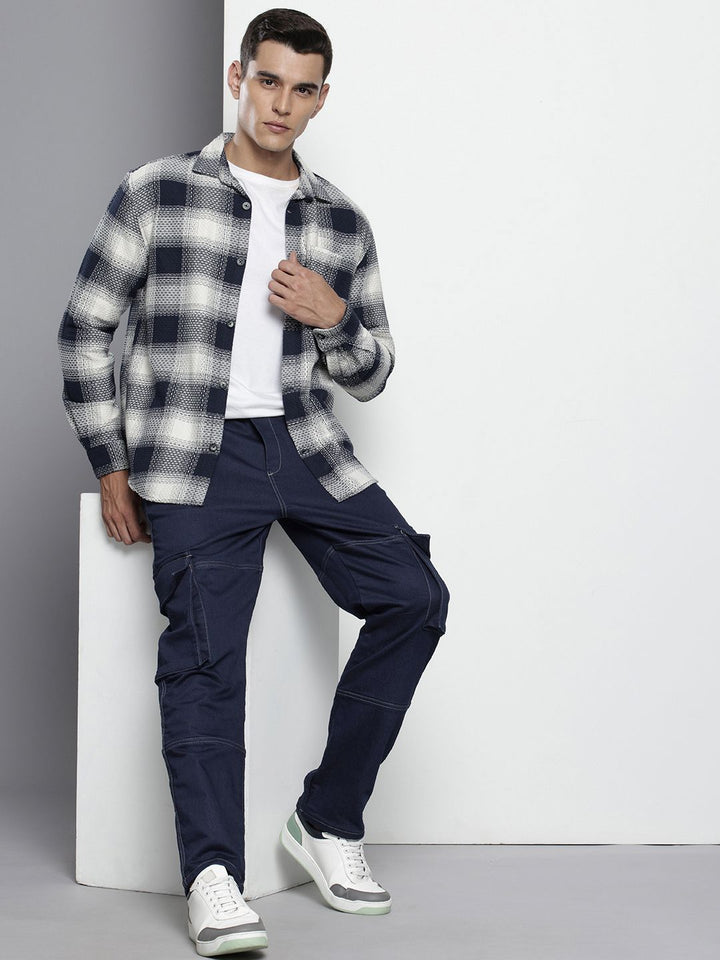 The Indian Garage Co Men Relaxed Fit Stretchable Cargo Style Jeans