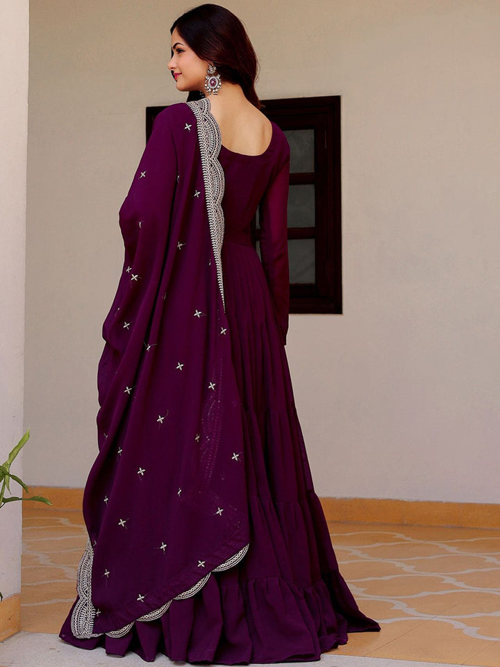 KALINI Women Regular Kurta with Trousers & With Dupatta