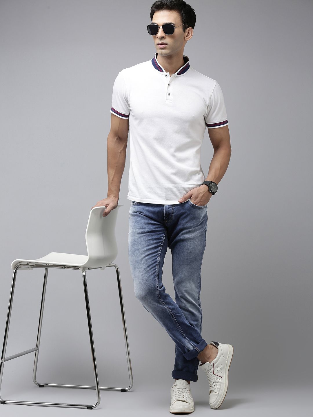 SPYKAR Men Skinny Fit Low-Rise Heavy Fade Stretchable Jeans