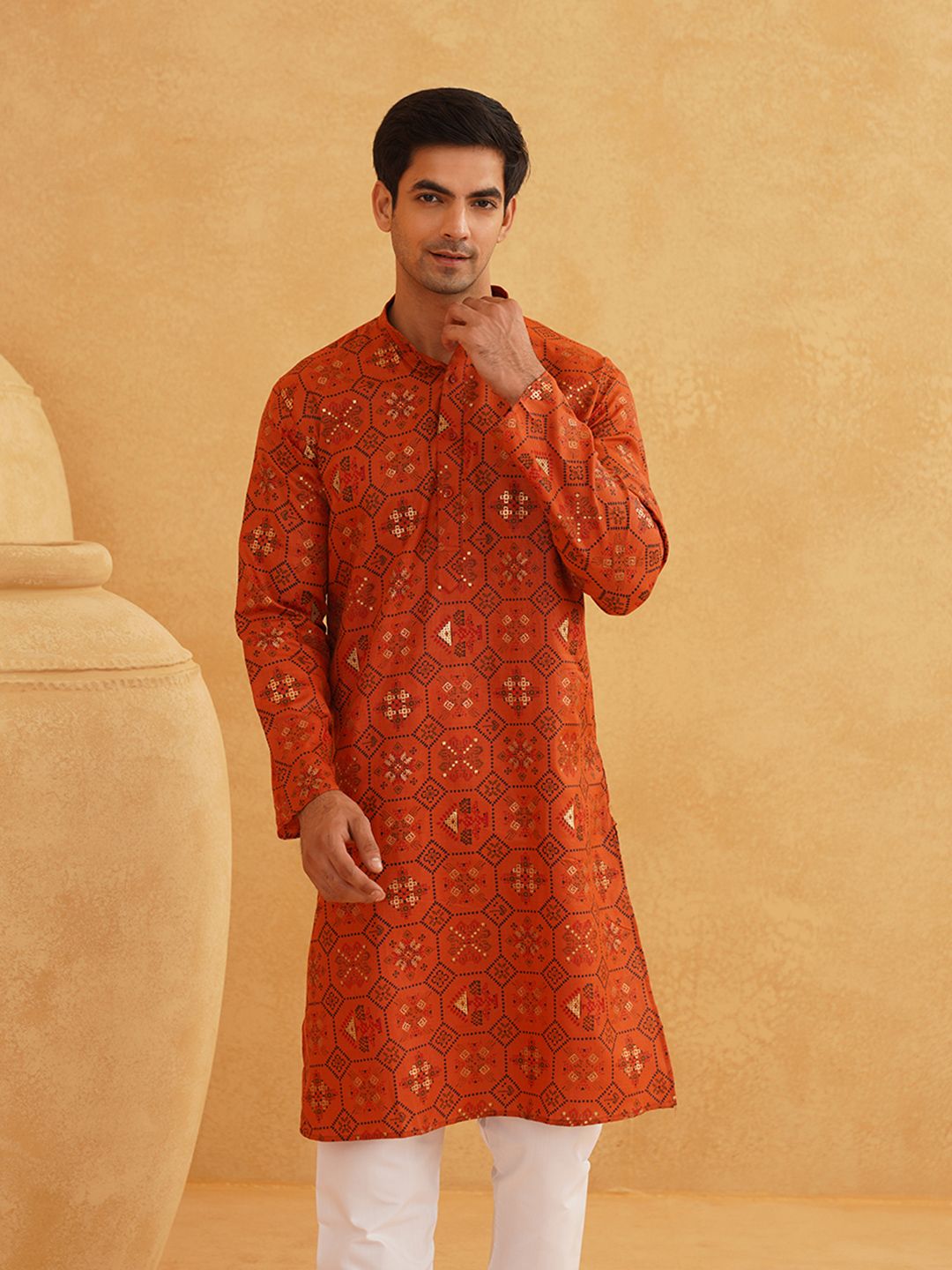 SOJANYA Men Orange Printed Cotton Linen Kurta with Churidar