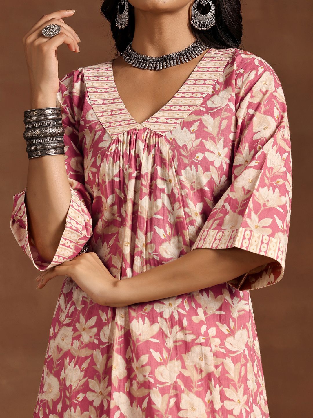 Libas Women Floral Printed Pleated Pure Cotton Kurta with Trousers