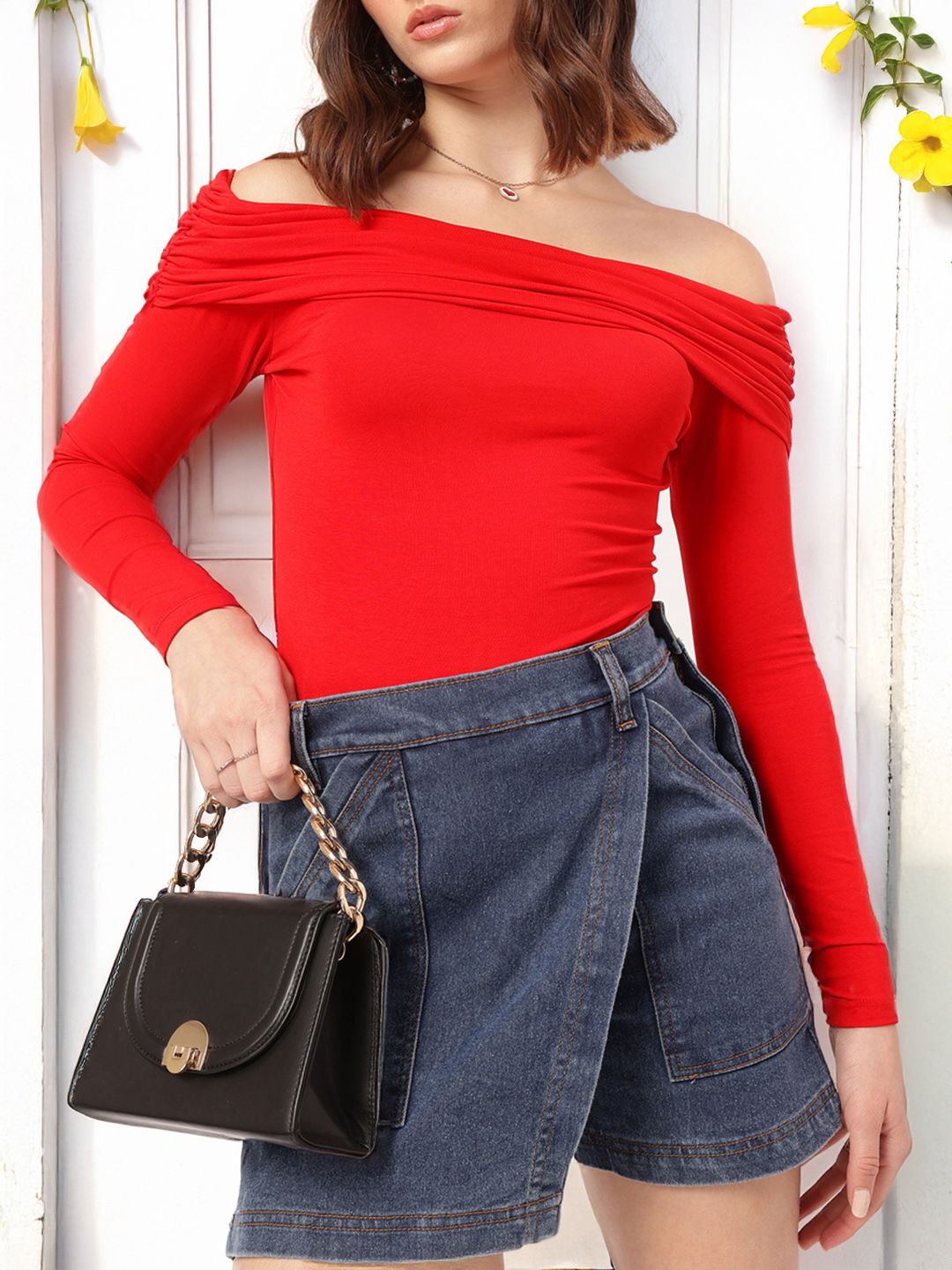 DressBerry Minimalist Magic Bardot Fitted Bodysuit
