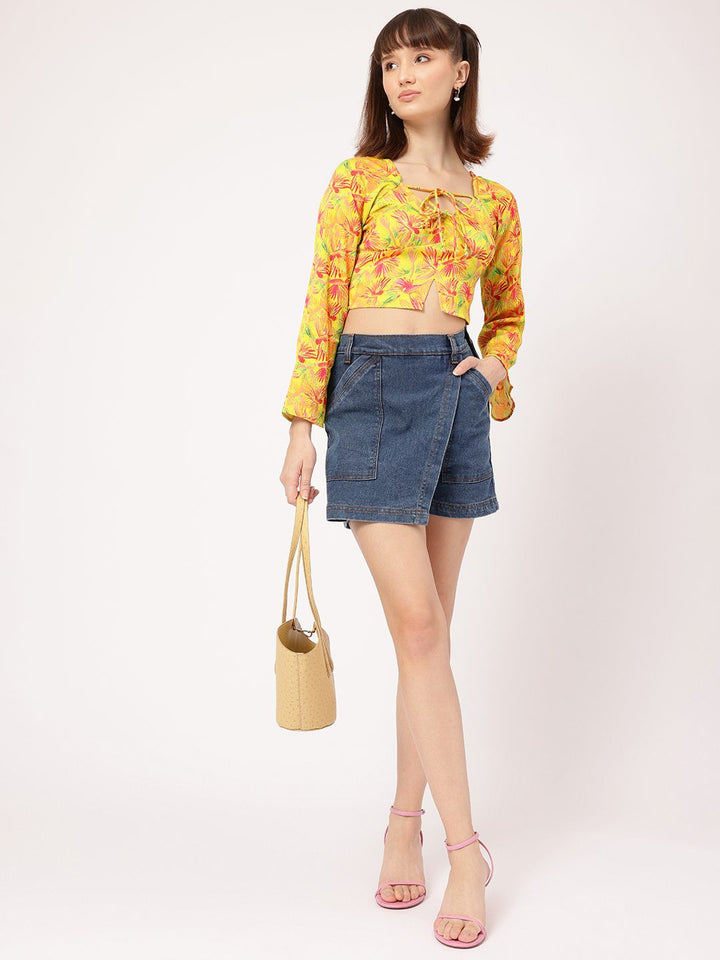 DressBerry Petal Prowess Floral Print Tie-Ups Top with Slit