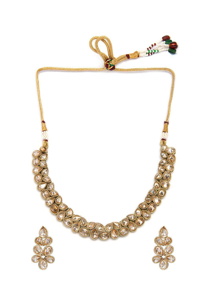 Rubans 22K Kundan Kundan Berat Kundan Diletakkan dengan Anting-anting Berbentuk Tearing