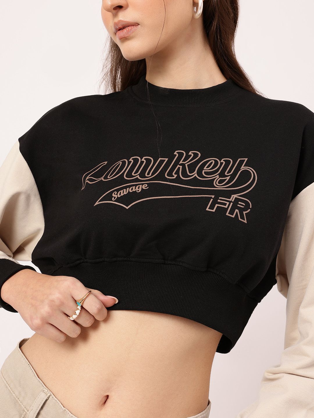 DressBerry Typo Print Contrast Sleeves Crop Sweatshirt