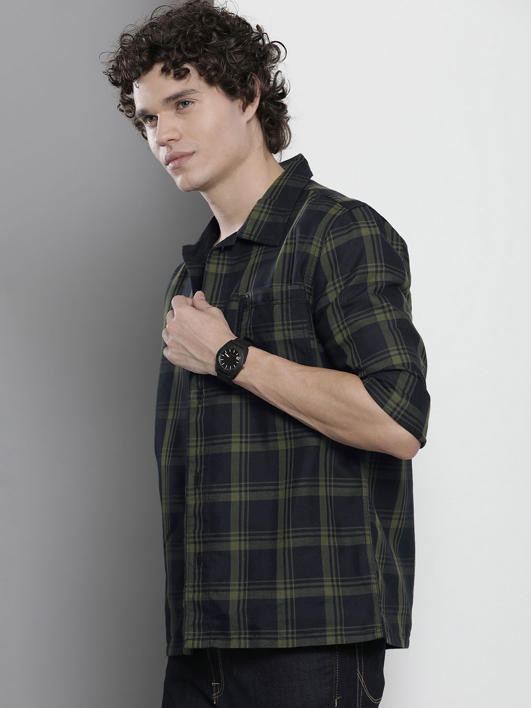The Indian Garage Co Men Checked Pure Cotton Casual Shirt