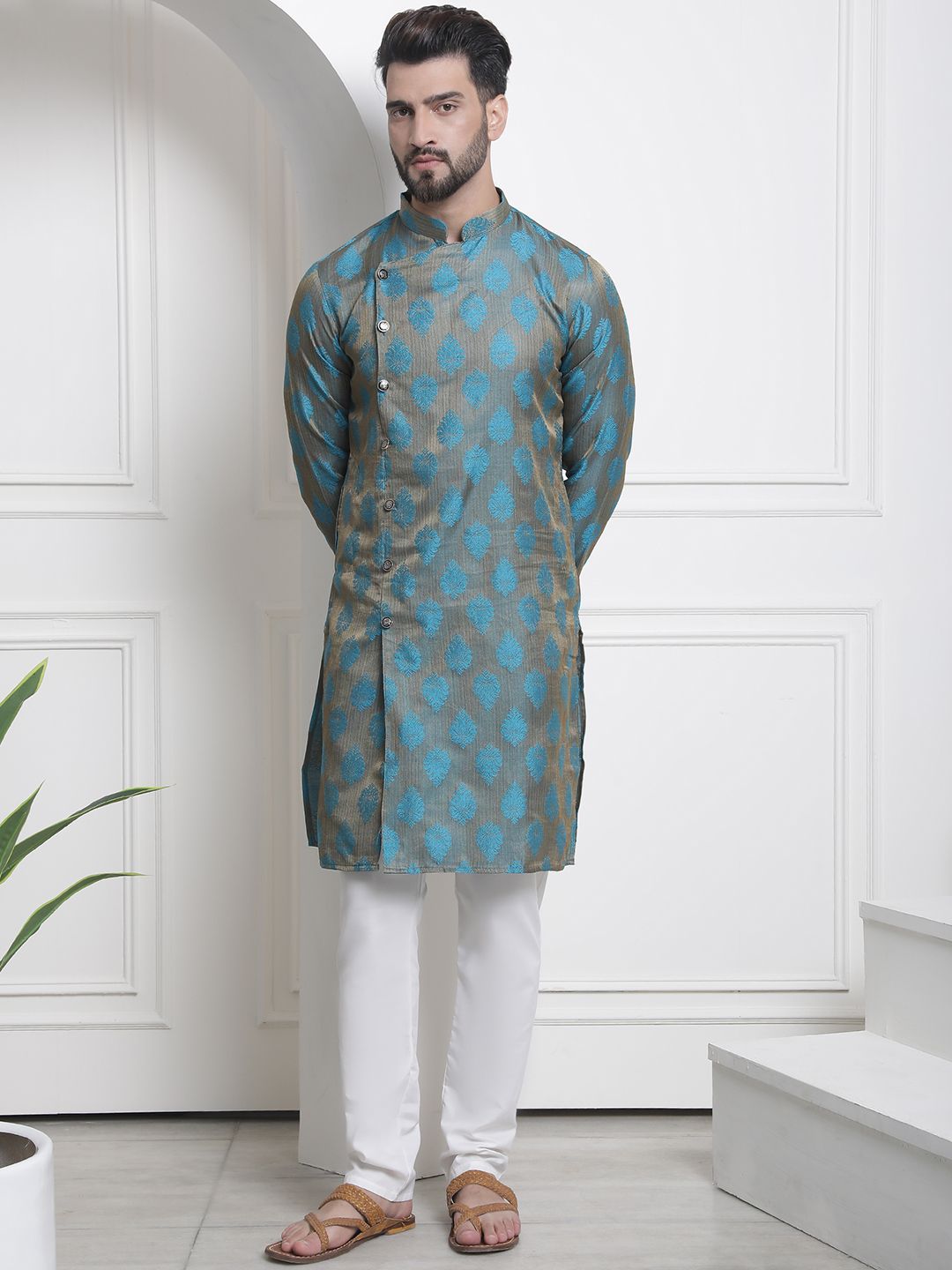 SOJANYA Woven Design Mandarin Collar Angrakha Kurta with Churidar