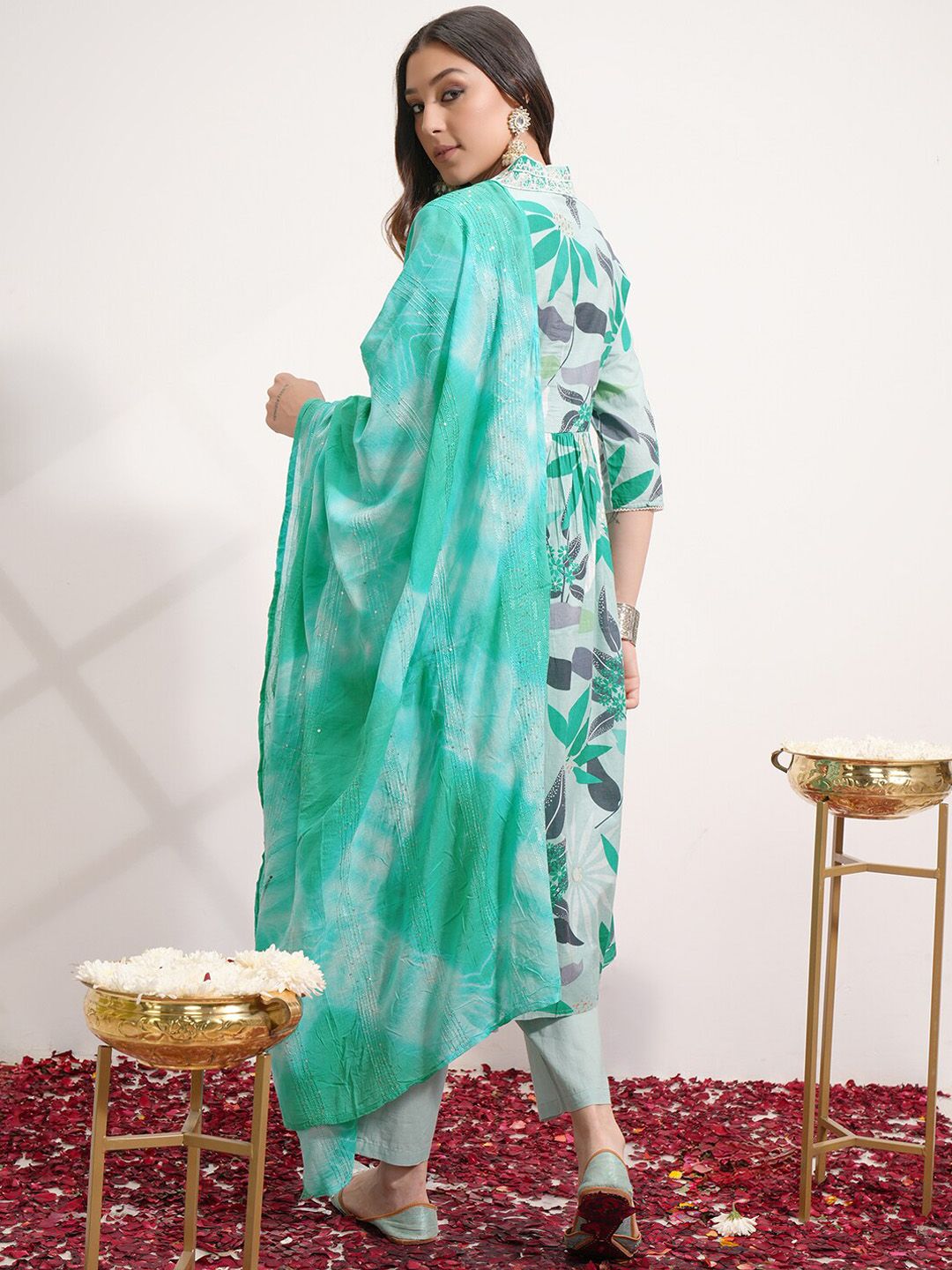 Vishudh Green & Grey Floral Printed Thread Work Pure Cotton Kurta with Trousers & Dupatta