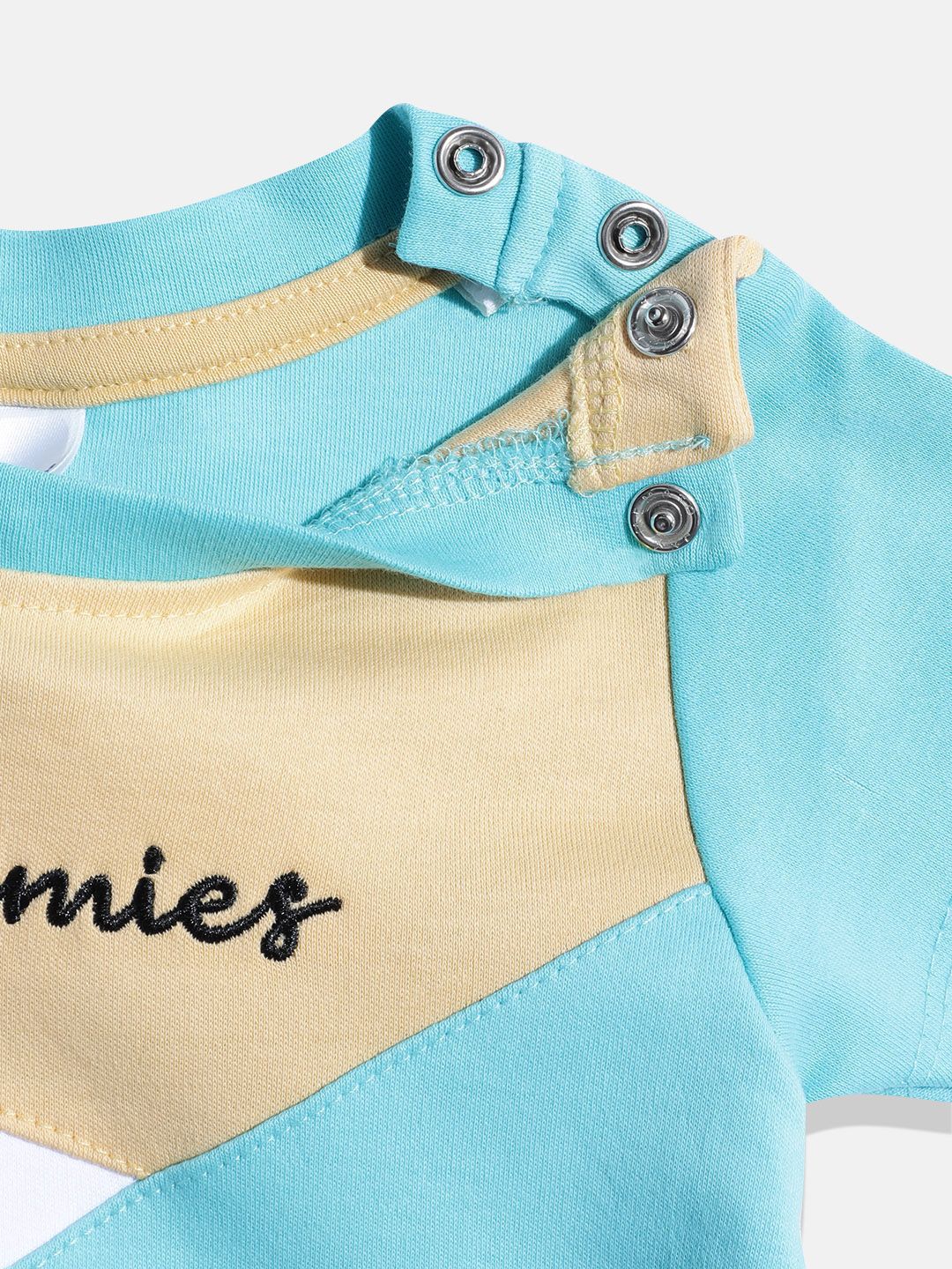 Moms Love Infant Boys Tom & Jerry Printed Pure Cotton Clothing Set