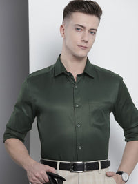 The Indian Garage Co. X Luxe Men Solid Slim Fit Opaque Formal Shirt