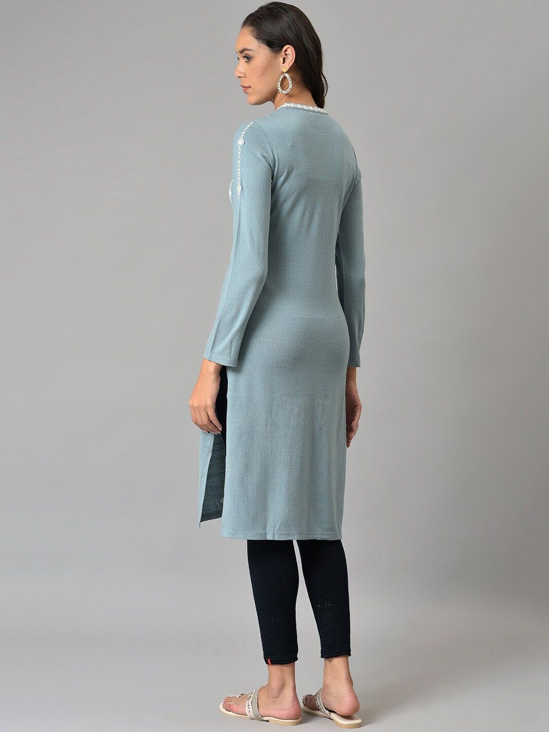 W Women Blue Embroidered Keyhole Neck Regular Sleeves Kurta