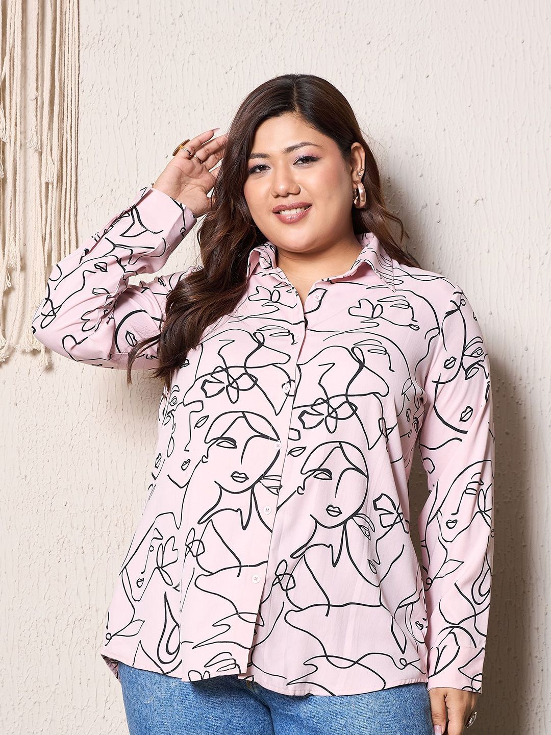 Berrylush Curve Women Spread Collar Abstract Printed Plus Size Casual Shirt