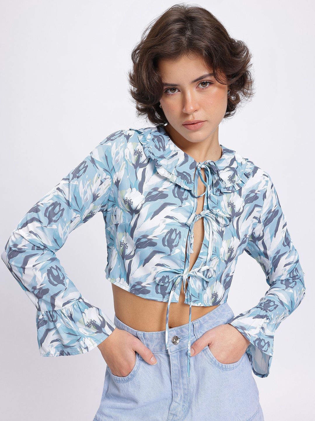 DressBerry Vintage Vibes Floral Tie-Up Neck Crop Top