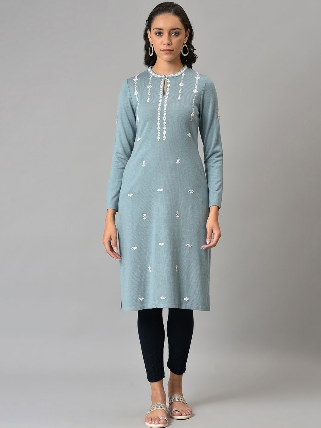 W Women Blue Embroidered Keyhole Neck Regular Sleeves Kurta