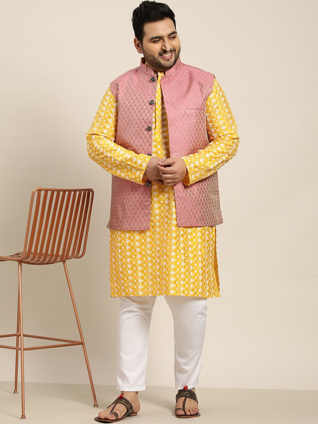 SOJANYA PLUS Men Yellow & White Chikankari Embroidered Kurta with Churidar & Nehru Jacket