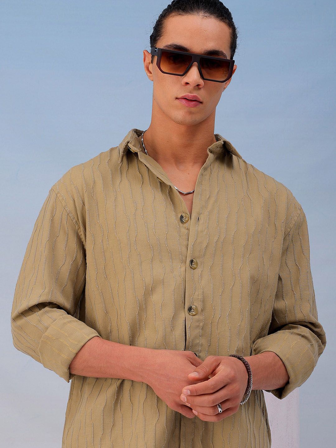 The Indian Garage Co Men Relaxed Fit Dobby Textured Resortwear Shirt