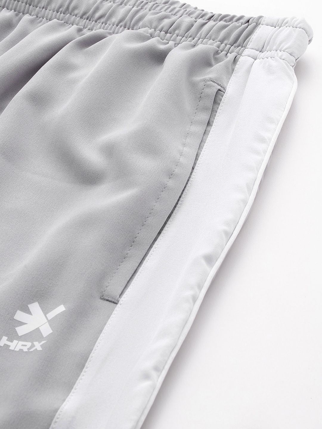 HRX by Hrithik Roshan Men Colourblock Rapid-Dry Lifestyle Tracksuit