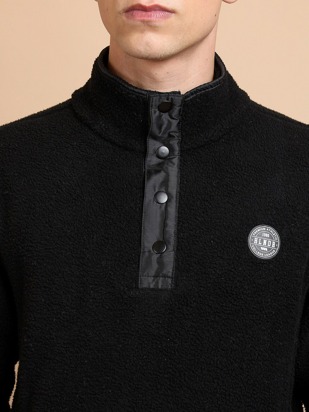 HIGHLANDER Black High Neck Sweatshirt