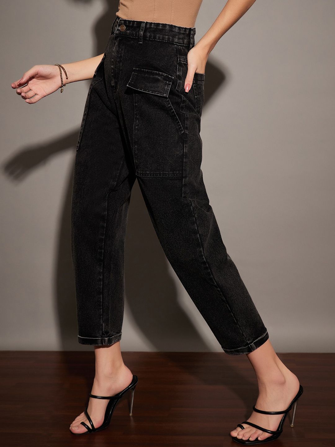 SASSAFRAS Black High-Rise Acid Wash Cropped Clean Look Stretchable Jeans
