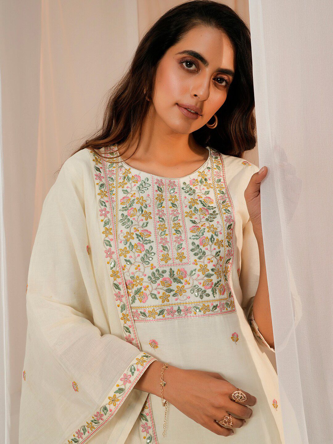Libas Floral Embroidered Regular Thread Work Pure Cotton Kurta With Trousers & Dupatta