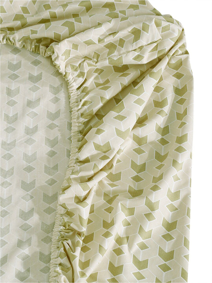KLOTTHE Olive-Green Printed 300 TC Fitted Double King Bedsheet With 2 Pillow Covers