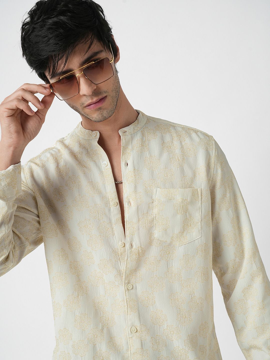 VASTRADO Men Classic Band Collar Floral Printed Slim Fit Casual Shirt