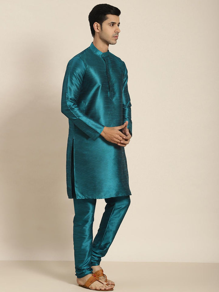 SOJANYA Men Teal Kurta with Churidar
