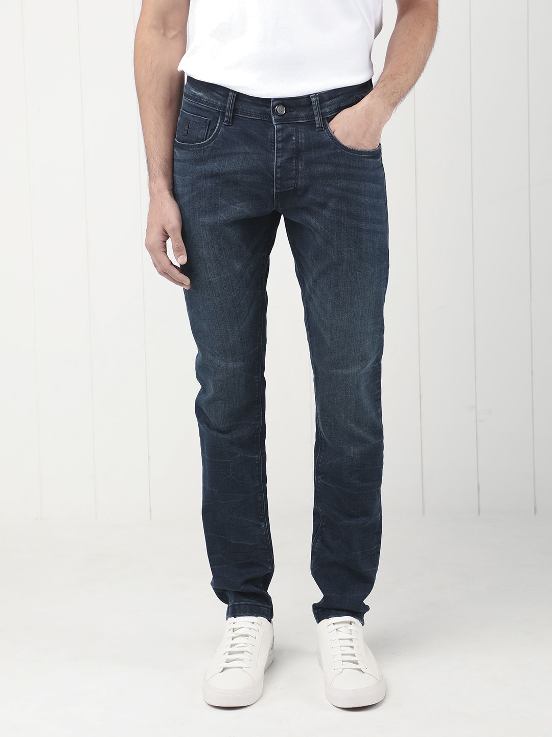RARE RABBIT Men Yoshi Regular Fit Mid-Rise Cotton Jeans