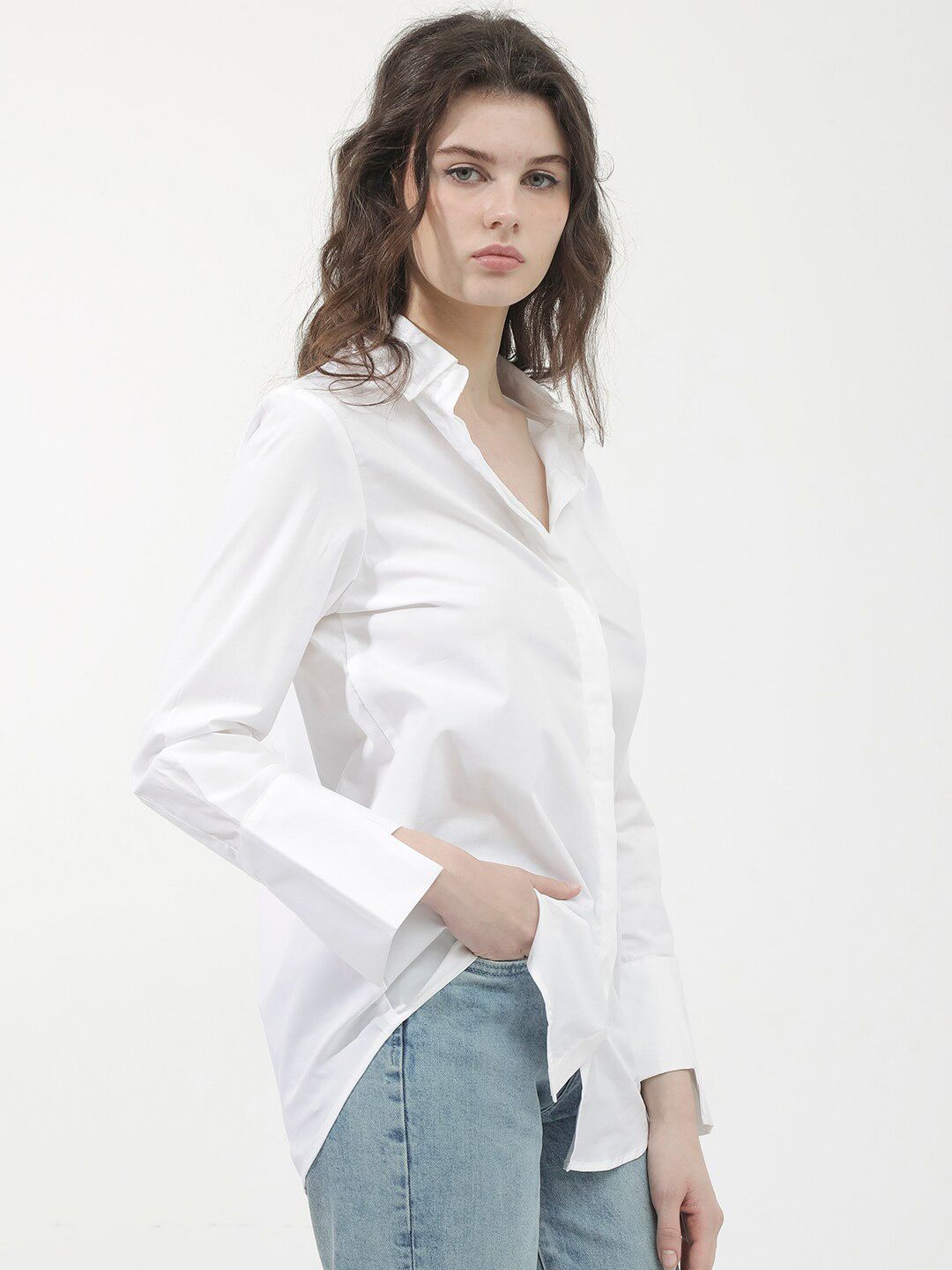 RAREISM Classic Spread Collar Opaque Casual Shirt