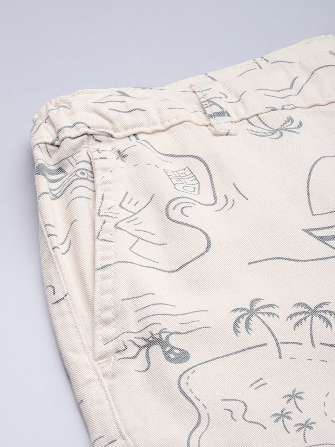 The Indian Garage Co Men Cream-Coloured Printed Slim Fit Cotton Chino Shorts