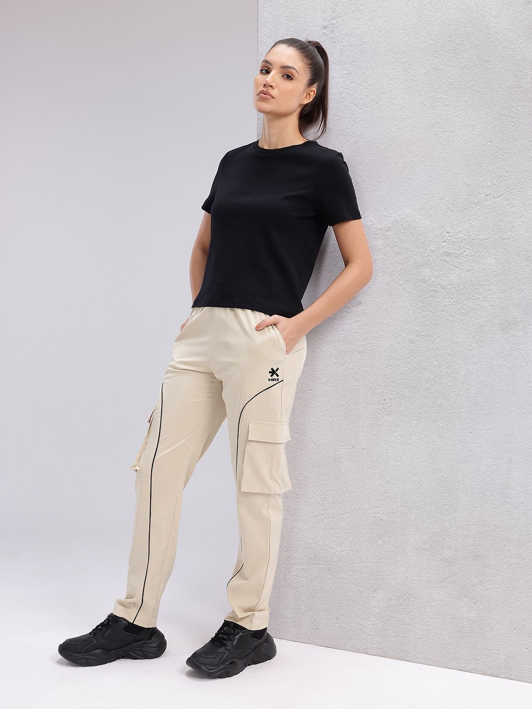 HRX by Hrithik Roshan Women Taping Detail Lifestyle Cargos