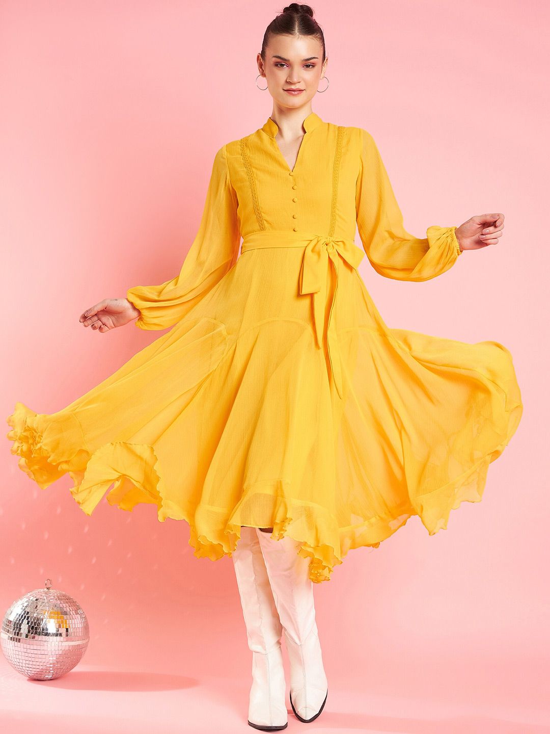 Antheaa Yellow V-Neck Balut Bishop Lengan Fit & Flare Midi Party Dress