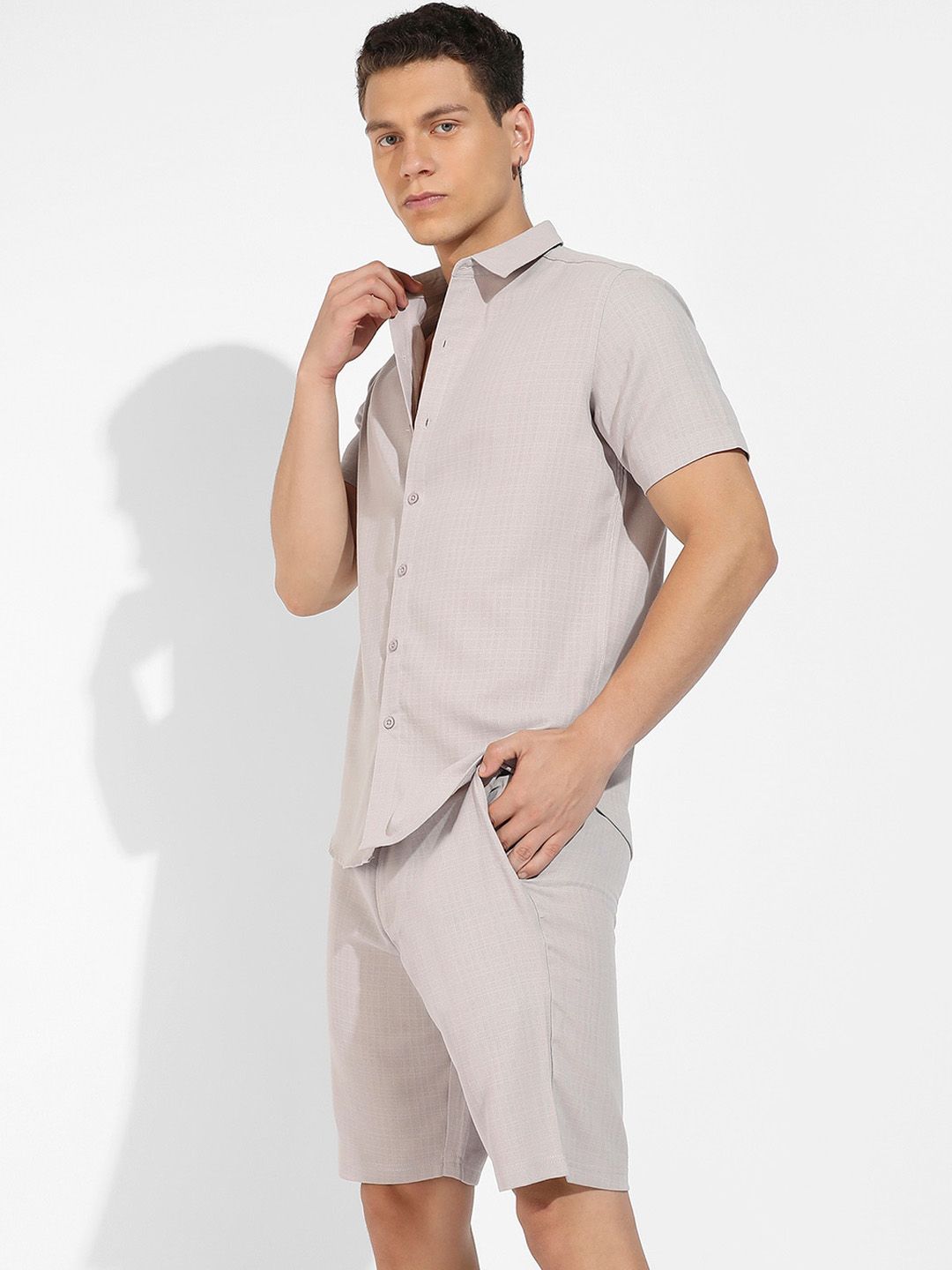Campus Sutra Beige Self Design Shirt With Shorts