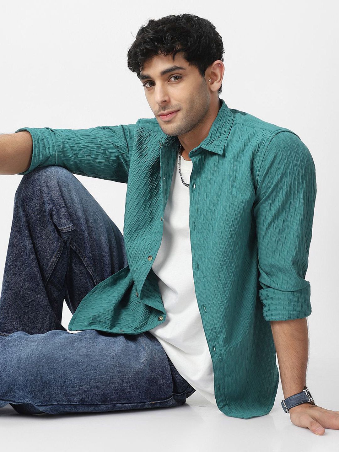Urbano Fashion Men Textured Cotton Casual Shirt