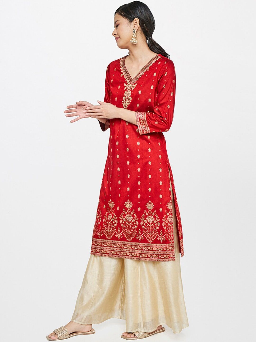 Global Desi Women Red & Gold-Toned Ethnic Motifs Thread Work Kurta