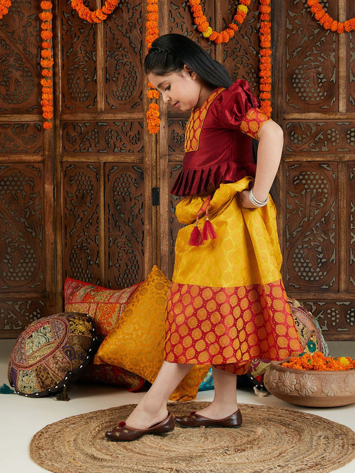 VASTRAMAY Girls Ethnic Motifs Woven Design Ready To Wear Lehenga Choli