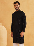 SOJANYA Dihiasi Kolar Mandarin Kurta Kapas Tulen Berlabuci