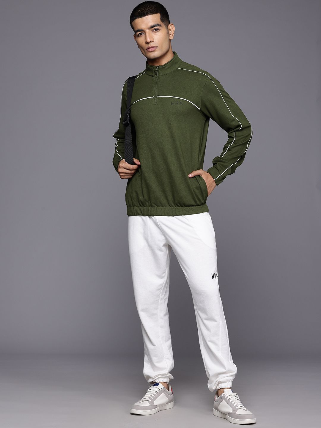 HRX by Hrithik Roshan Mock Collar Regular Longline Sweatshirt