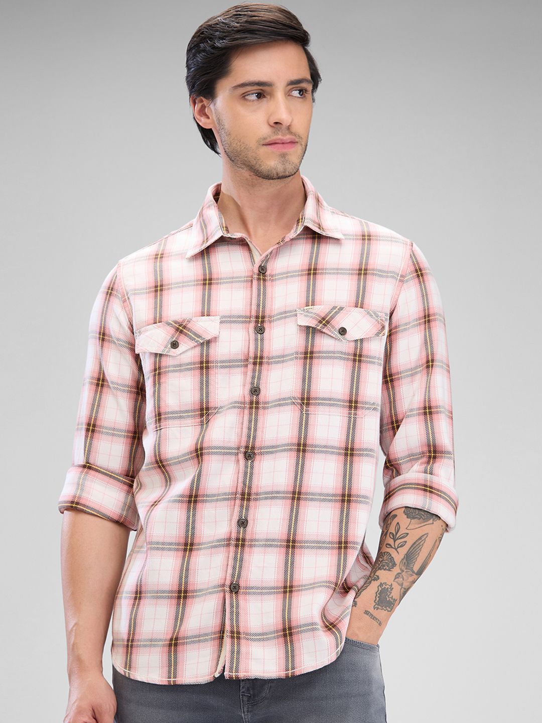 SPYKAR Men Slim Fit Tartan Checks Opaque Checked Casual Shirt