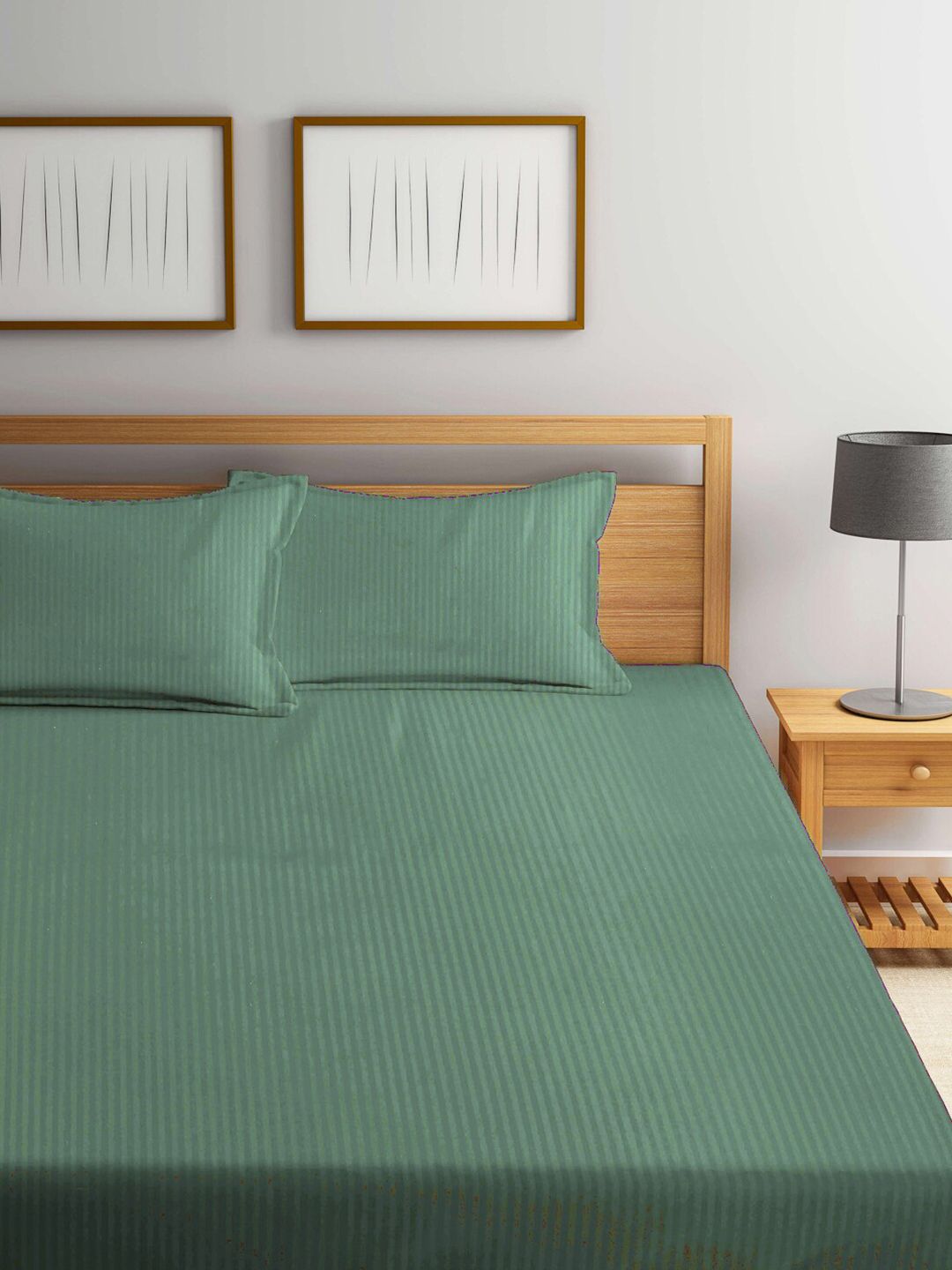 KLOTTHE Green Striped 300 TC King Bedsheet with 2 Pillow Covers