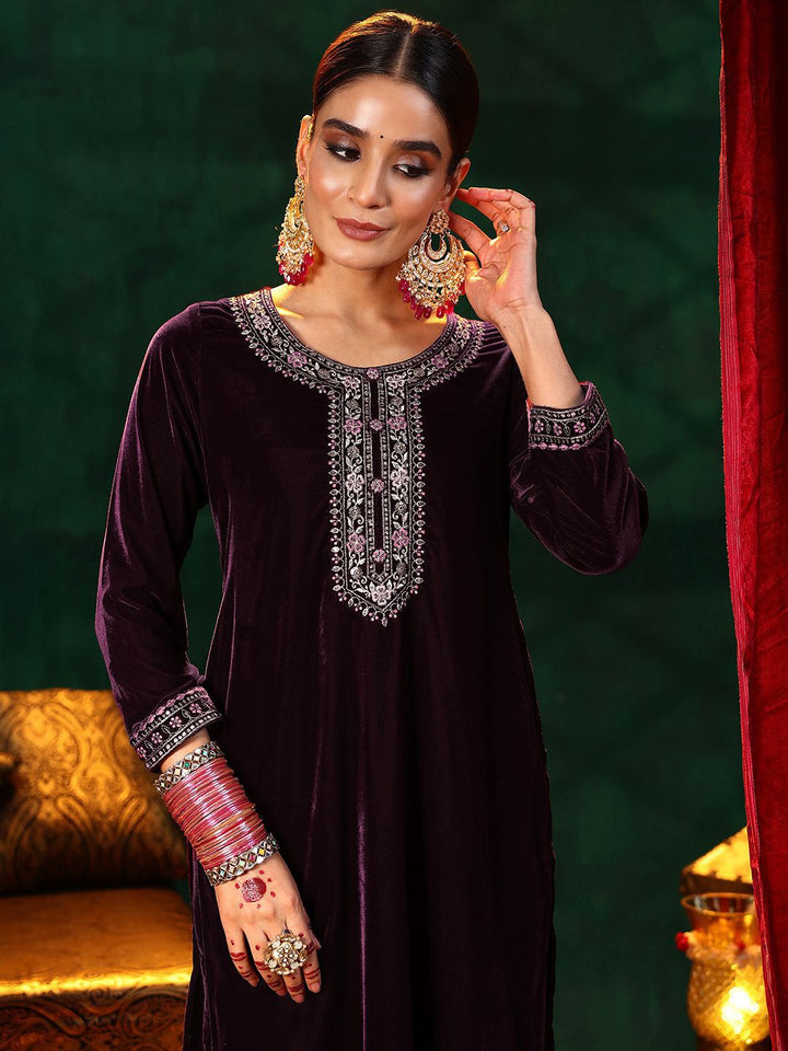 Libas Floral Yoke Design Sequinned Velvet Straight Kurta with Trousers & With Dupatta