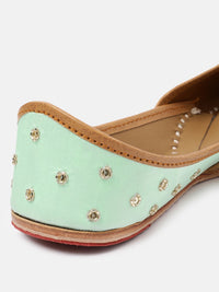 House of Pataudi Women Embellished Floral Leather Mojaris